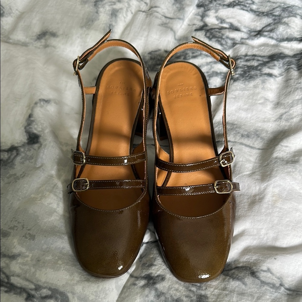 Paula Babies Olive Green Leather Heels with Classic Strap Design